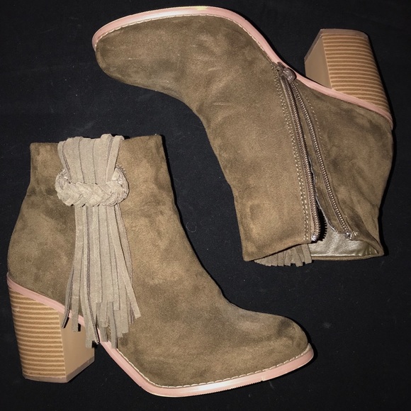 Forever 21 Shoes - Booties